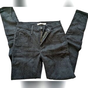 Levi's skinny jeans, high rise, Size 26